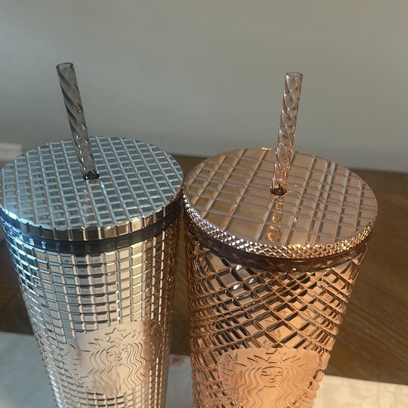 Starbucks bundle of 2 Holiday Silver Venti Tumbler. 24oz Tumbler- Rose Gold - Picture 3 of 3